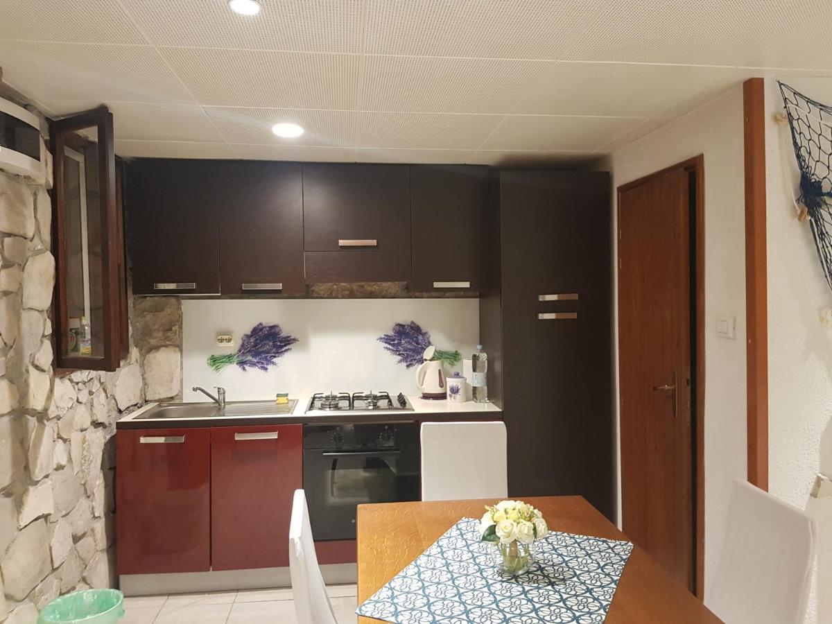 Studio Apartment Jelinek Brela Εξωτερικό φωτογραφία