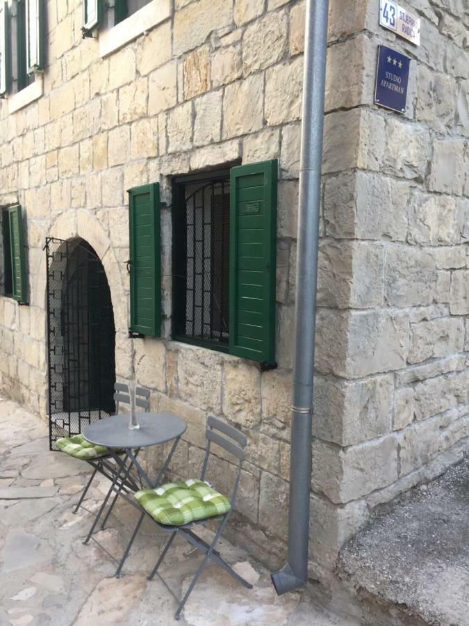 Studio Apartment Jelinek Brela Εξωτερικό φωτογραφία